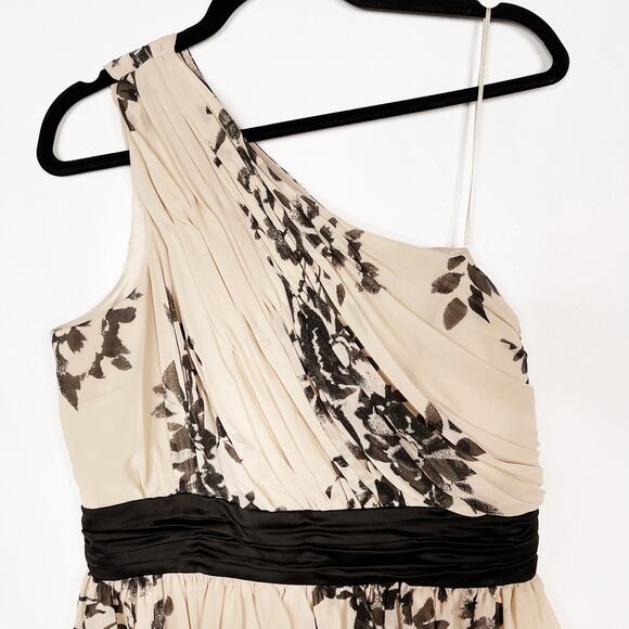 Max and Cleo Size 10 Cream Black One Shoulder Floral Dress Pleated Cocktail Tier - Picture 3 of 11